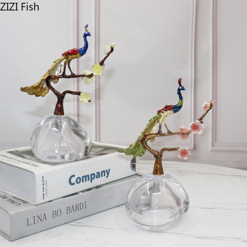 Creative Alloy Peacock Sculptu - огляд і ціна Exhibition Of Art And Craft