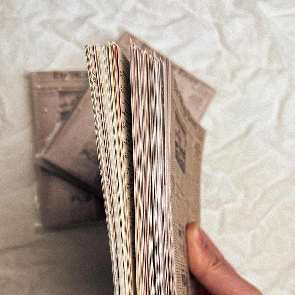 118Pcs Vintage Old Newspaper C - огляд і ціна Art Craft Journals